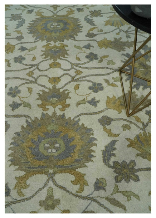 8.6x10 Ivory, Beige and Charcoal Hand Knotted Heriz Serapi Floral Area Rug | TRDCP1186810