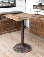 Lovecup Vintage-Style Bar Table L637