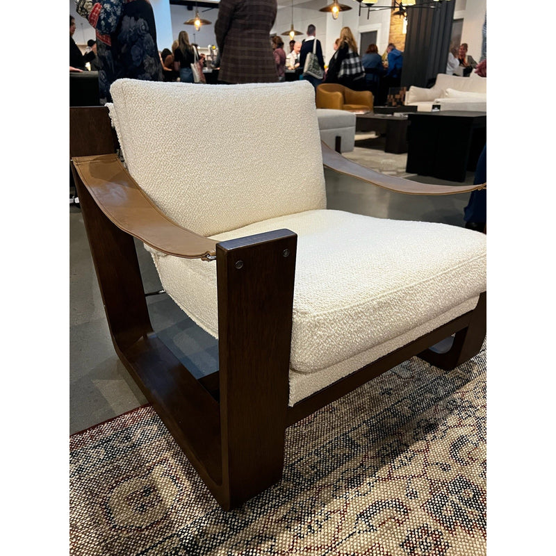 Cesar Durham Cream Chair | shipping 11/20/2025