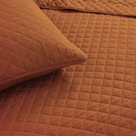 Ava Diamond Oversized Cotton Quilt Set