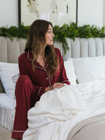 Women's Stretch-Knit Long Sleeve Bamboo Pajama Set