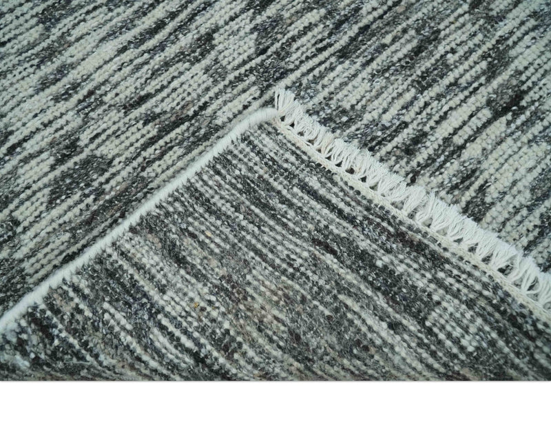 2x3 Hand Knotted Silver and Charcoal Geometrical shape Wool Rug