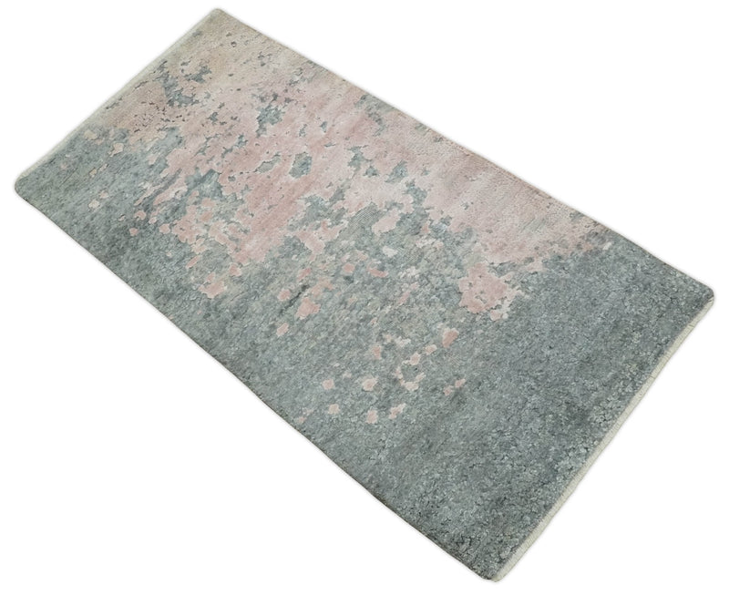 2x4 Modern Abstract Gray and Pink Wool and Silk Hand Knotted Rug| N224
