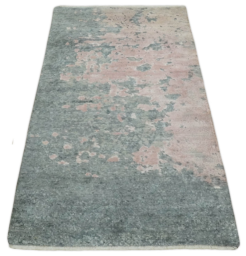 2x4 Modern Abstract Gray and Pink Wool and Silk Hand Knotted Rug| N224
