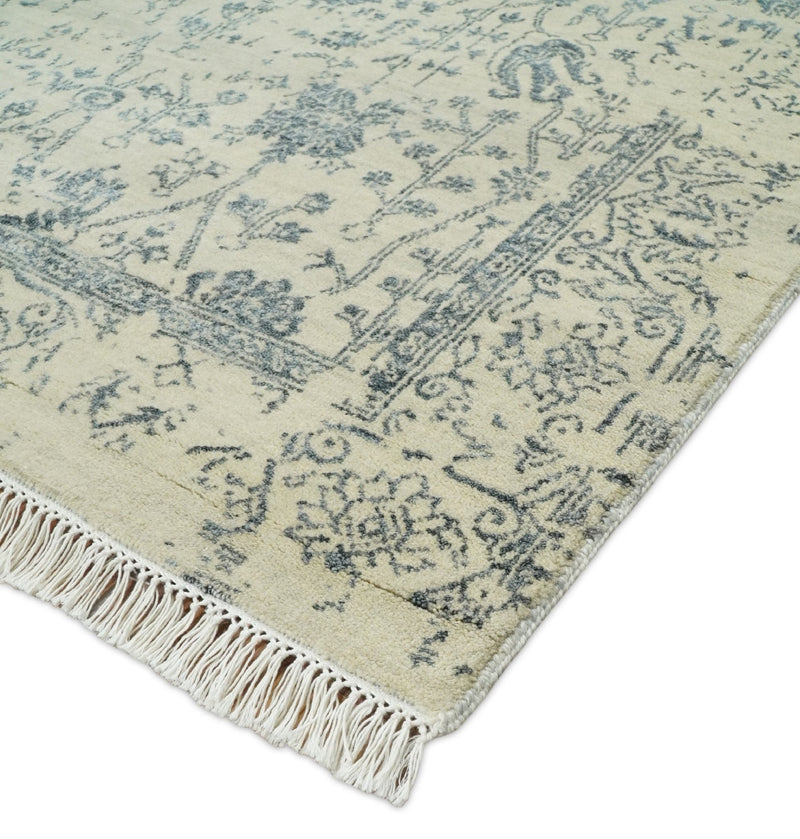 4x6 Fine Hand Knotted Beige and Gray Traditional Vintage Persian Style Antique Wool and Silk Rug | AGR14