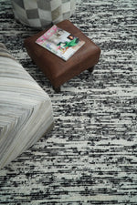 5x8 Hand Made Woolen Chunky and Soft Black and Ivory Area Rug | BER1