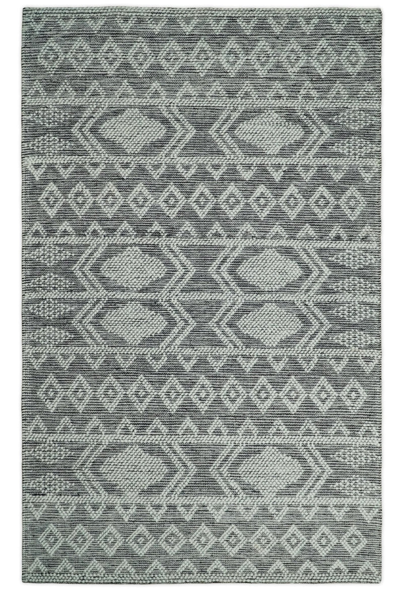 5x8 Hand woven tribal Woolen Chunky and Soft White and Black Wool Area Rug | TRDMA23