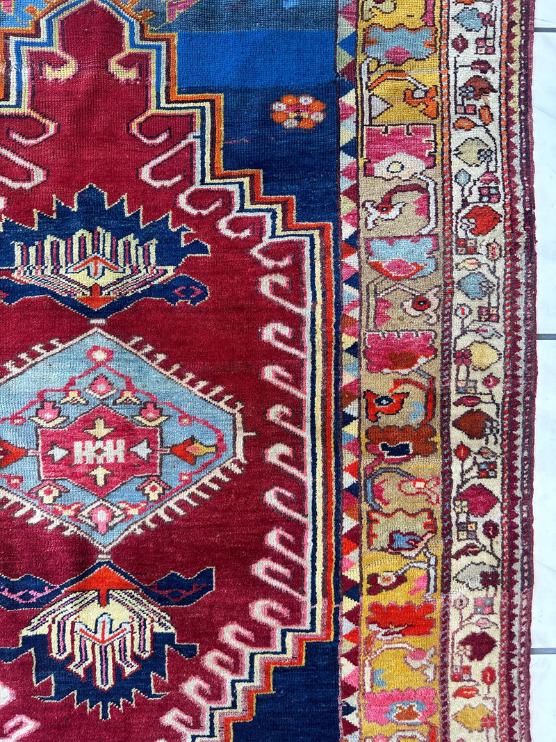 Hand-Knotted Antique Turkish Melas Wool Rug – 4'3" x 5'11" – Vibrant Geometric Motifs