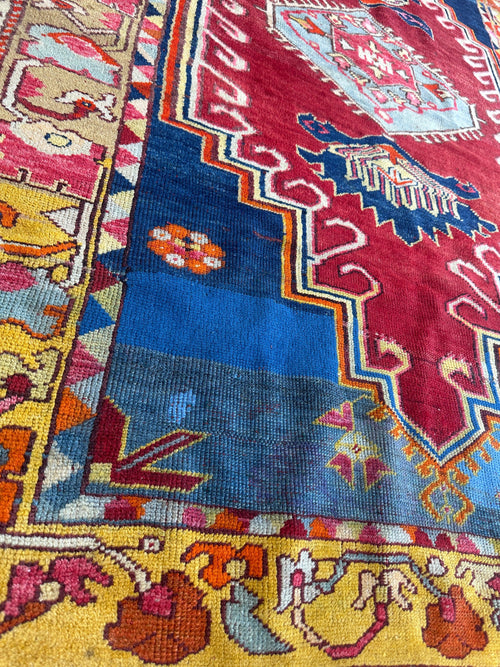 Hand-Knotted Antique Turkish Melas Wool Rug – 4'3" x 5'11" – Vibrant Geometric Motifs