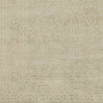 Hagan Traditional Gray/Ivory Area Rug