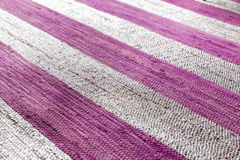 Wilmington Modern Fuschia/Khaki Area Rug