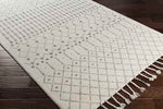 Gouwe Global Beige Area Rug