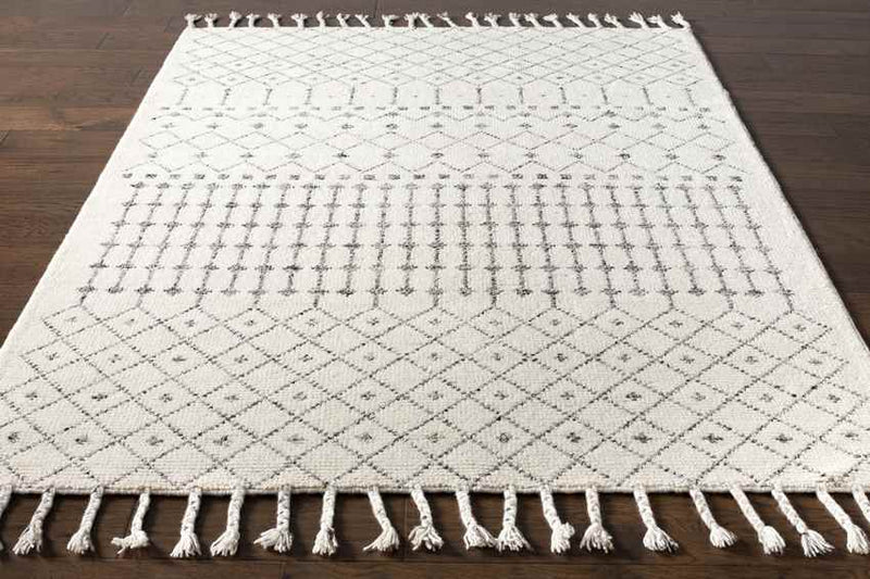 Gouwe Global Beige Area Rug