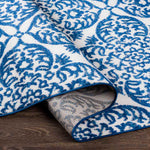 Beemdkant Traditional Ice Blue Area Rug