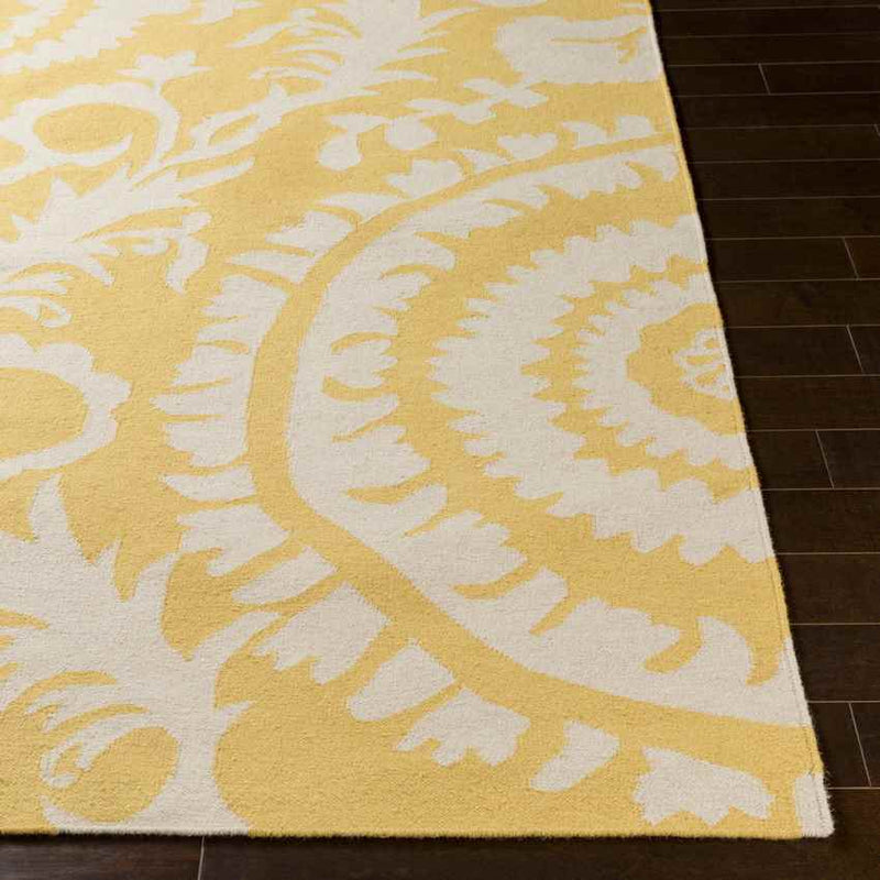 Kaarschot Traditional Yellow/Ivory Area Rug