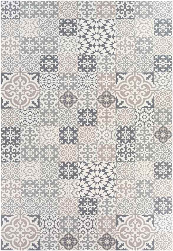 Nansum Traditional Medium Gray Area Rug