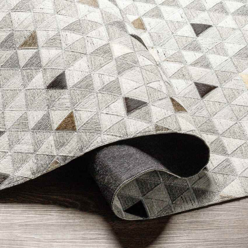 Yeoman Modern Ivory Area Rug