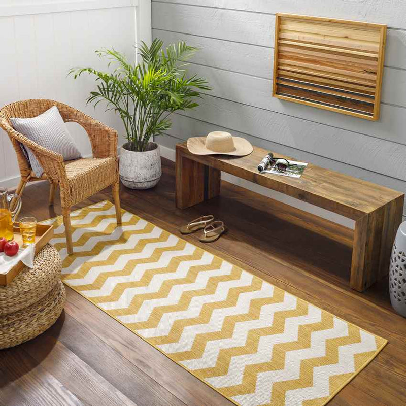 Spring Global Mustard/Ivory Area Rug