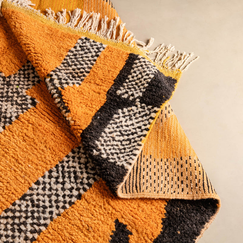 Aitourirt - vintage boujad rug