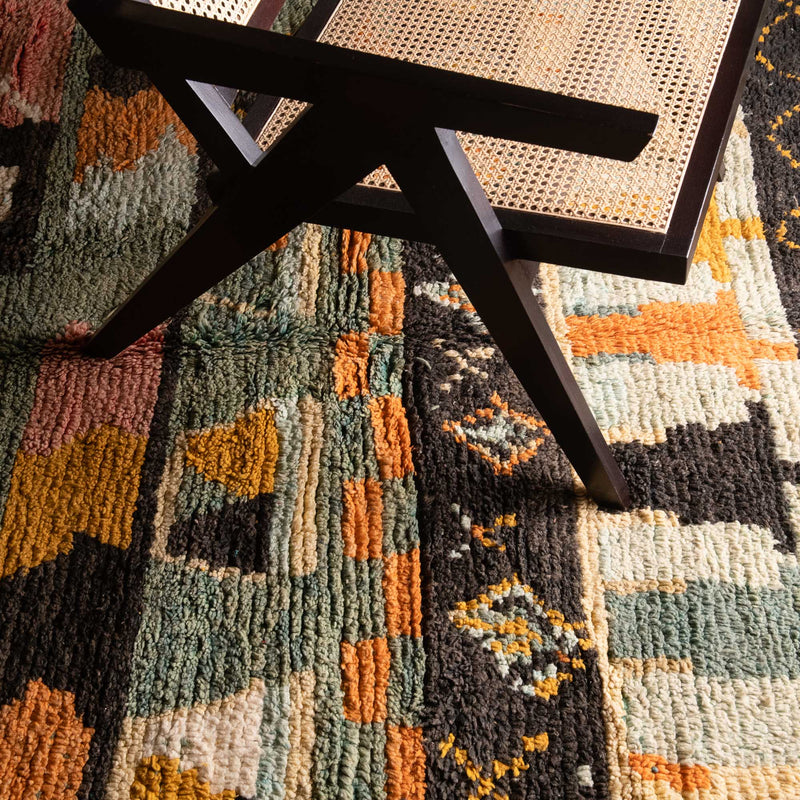 Oumaiya - vintage boujad rug
