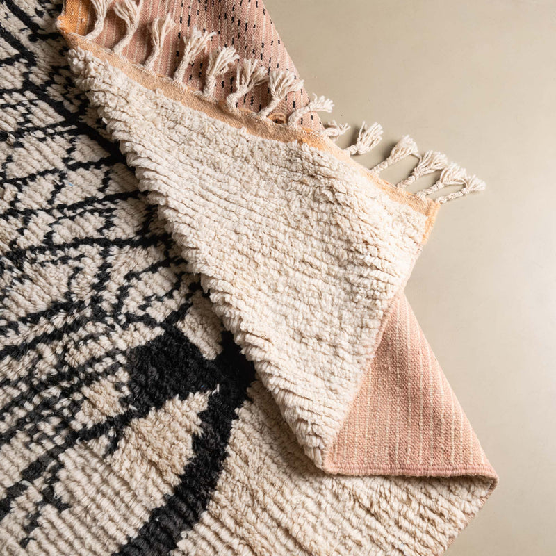 Hikma - vintage boujad rug
