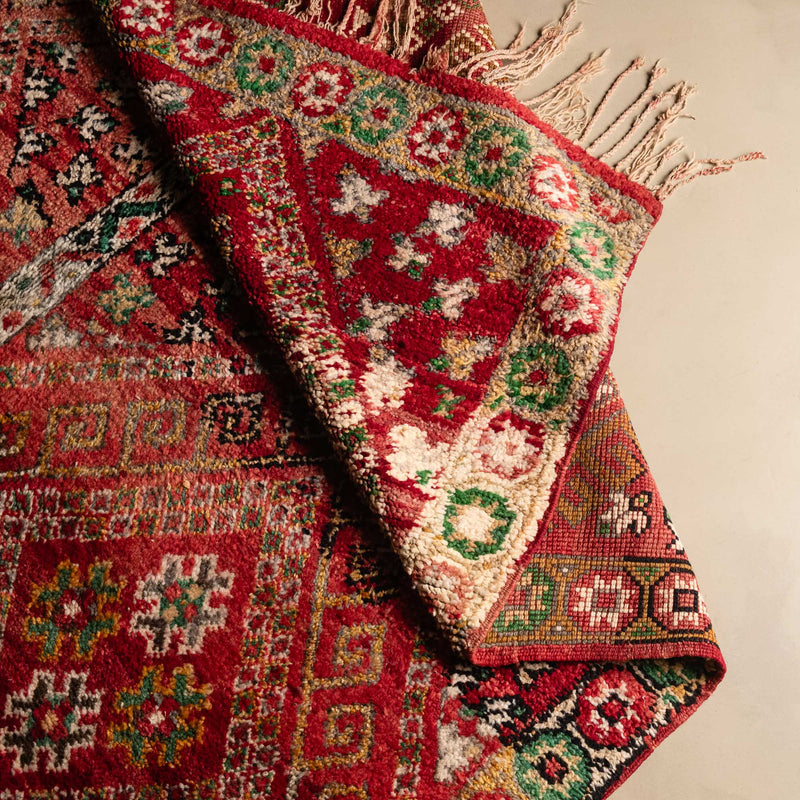 Ibtissem - vintage boujad rug