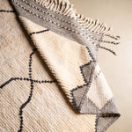 Abrar - taznakht kilim rug