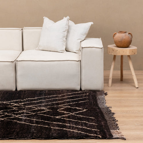Sabeha - taznakht kilim rug