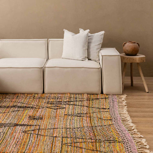 Sayyida - taznakht kilim rug