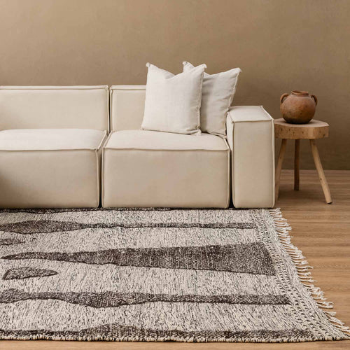 Sabrina - taznakht kilim rug