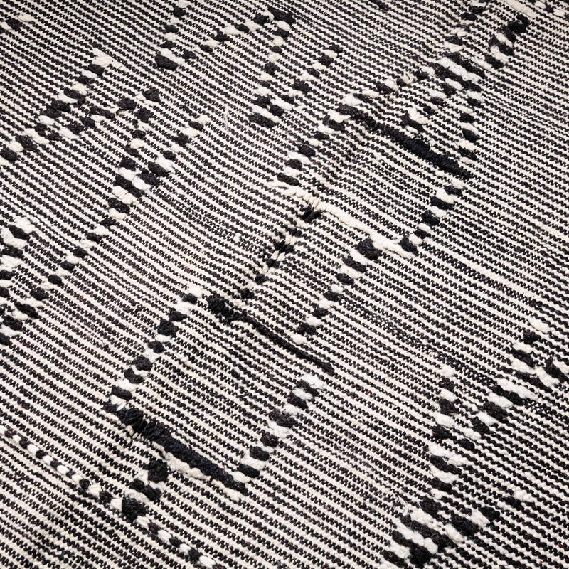 Sadghiyan - taznakht kilim rug