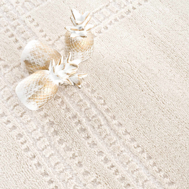 Ryuu Ivory Area Rug