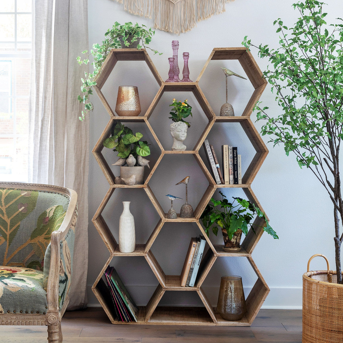 Lovecup Honeycomb Wooden Etagere L154 | LOVECUP – Lovecup.com