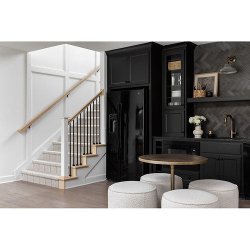 Heviz Bistro Table | shipping 6/22/2025
