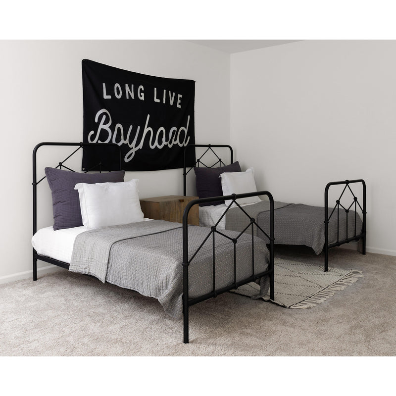 Winston Bed
