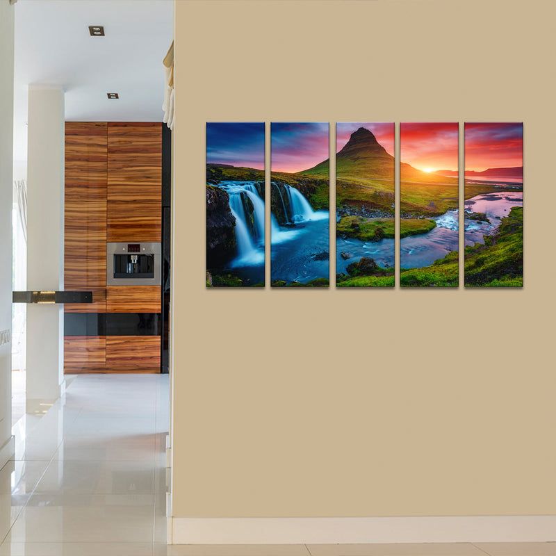 Kirkjufell In Iceland Wall Art
