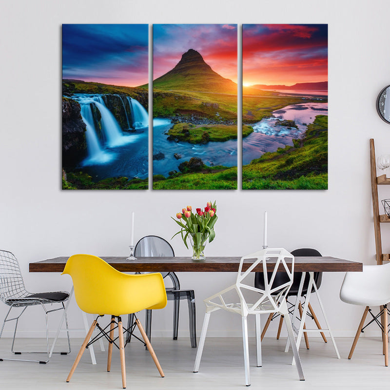Kirkjufell In Iceland Wall Art