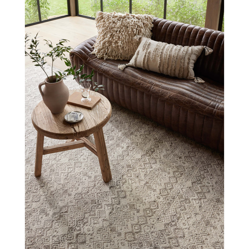 Raven Dove / Ivory Rug