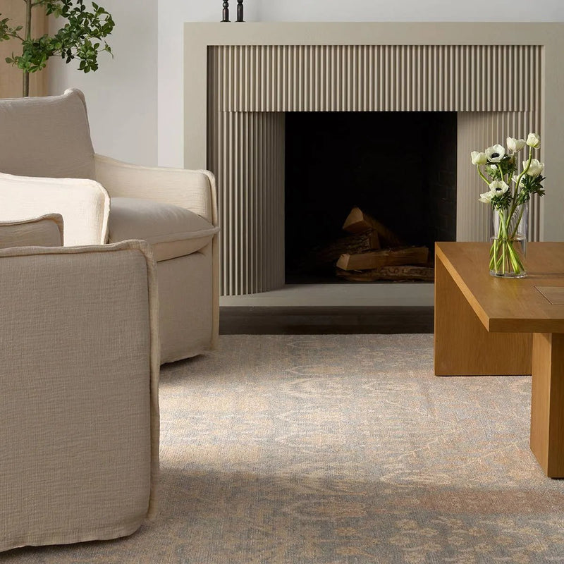 Onessa Delwyn Hand-Knotted Rug