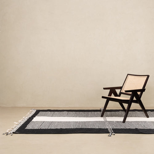 Ouna - taznakht kilim rug