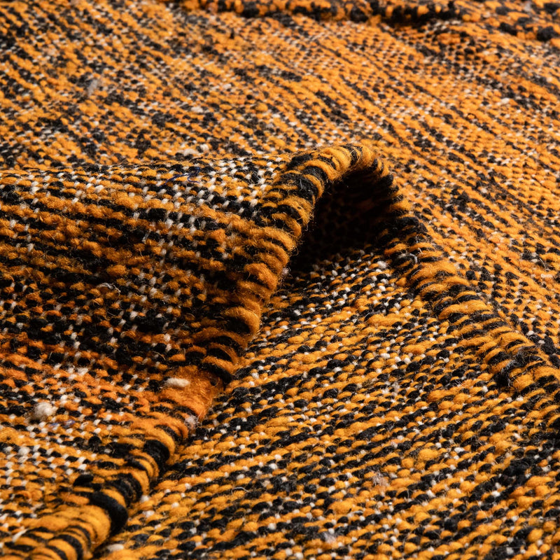 Inji - taznakht kilim rug