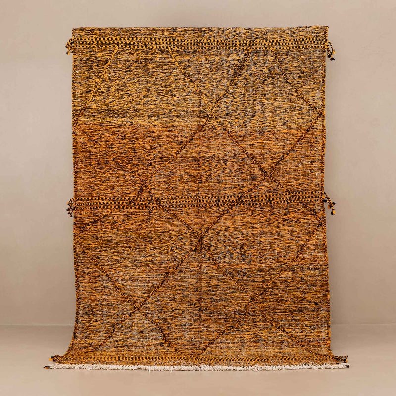 Inji - taznakht kilim rug
