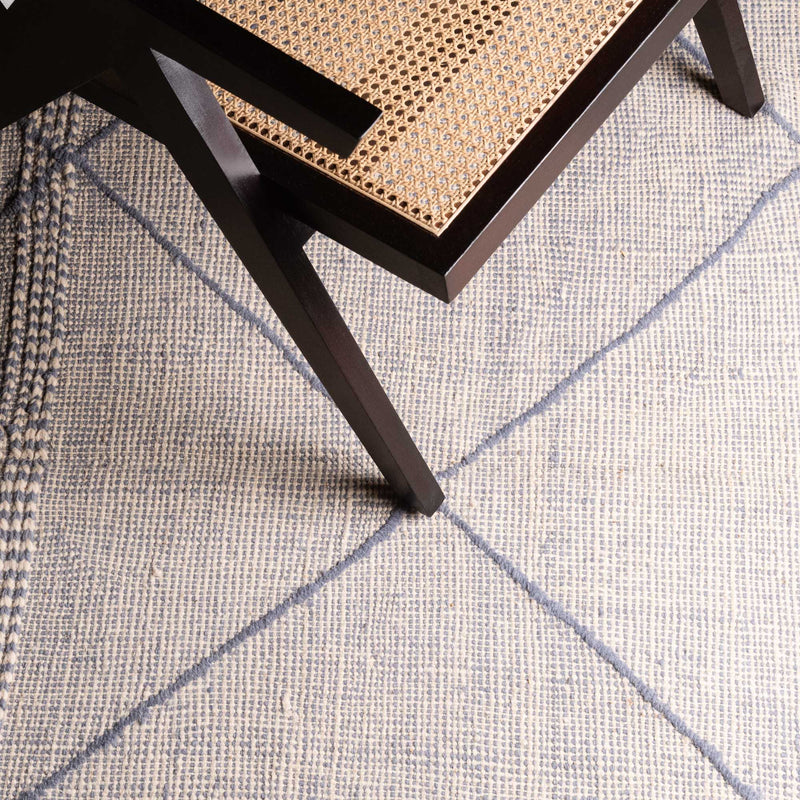 Azzam - taznakht kilim rug
