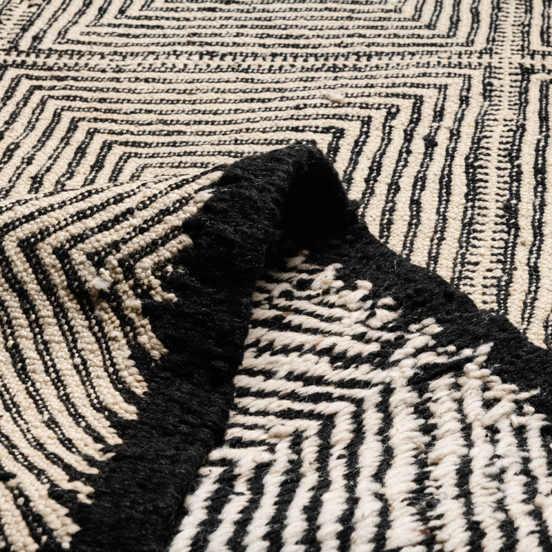 Talia - taznakht kilim rug