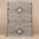 Taniya - taznakht kilim rug