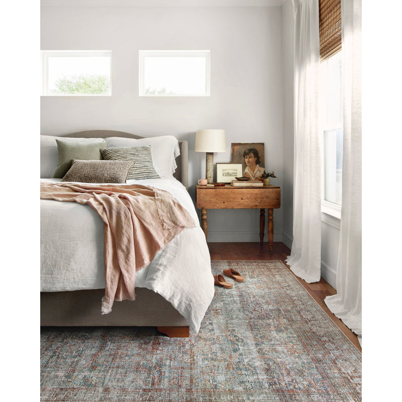 Jules Chris Loves Julia x Loloi Lagoon / Brick Rug