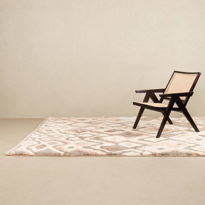 Infinite Dream - luxury beni mrirt rug