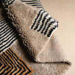Crossing Lines - luxury beni mrirt rug