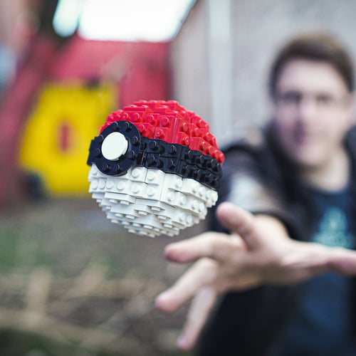 Life-Sized Pocket Spheres