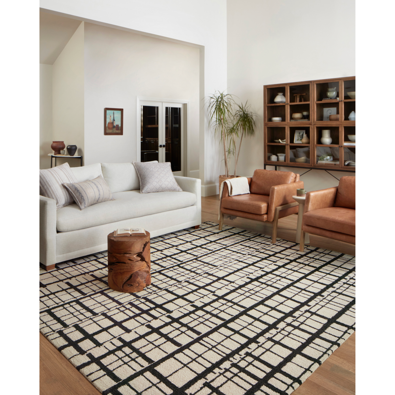 Polly Chris Loves Julia x Loloi Black / Ivory Rug